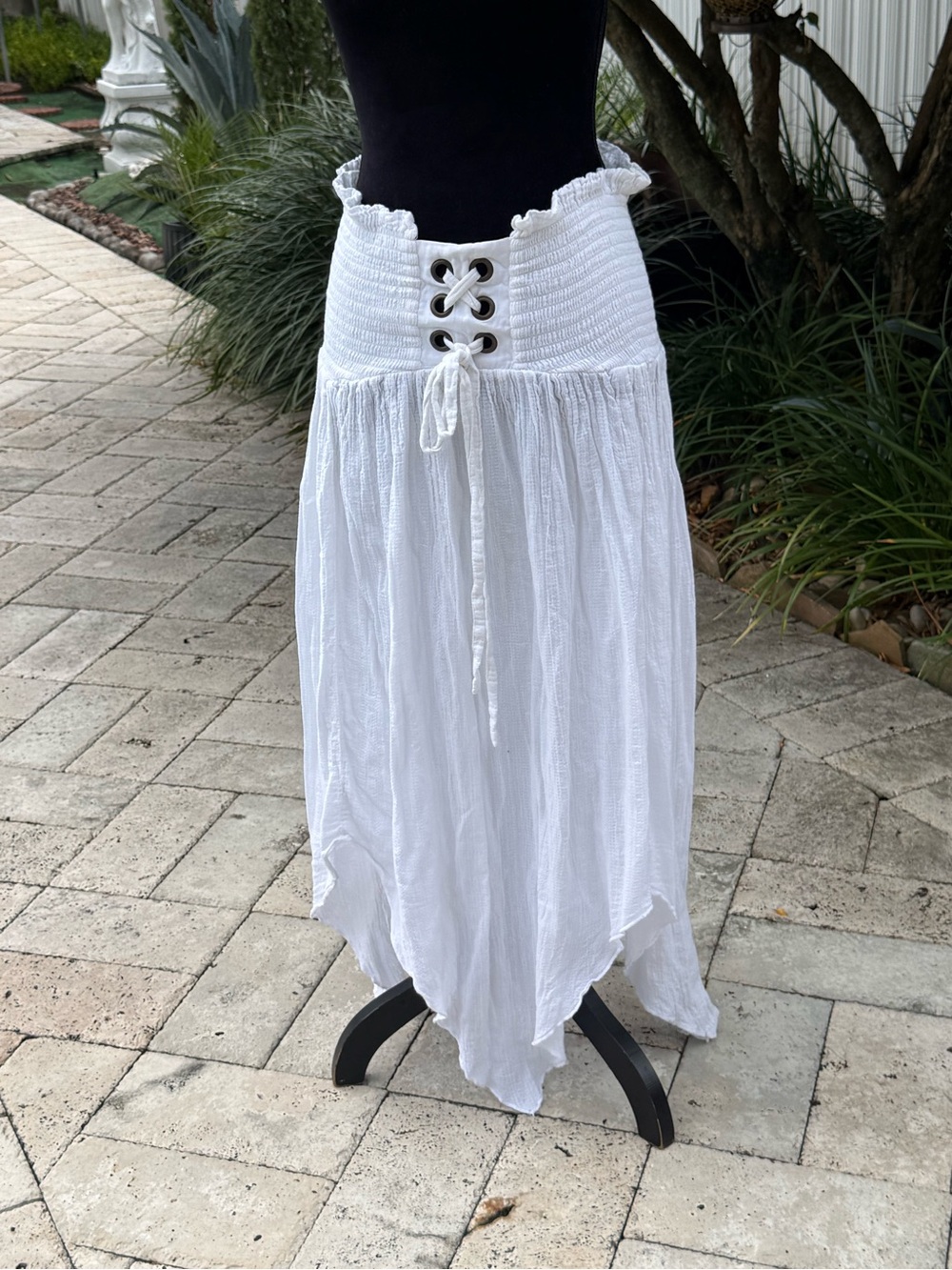 Vintage Cotton by Caramella White
Crinkle Gauze Handkerchief Maxi Skirt
Y2K Boho